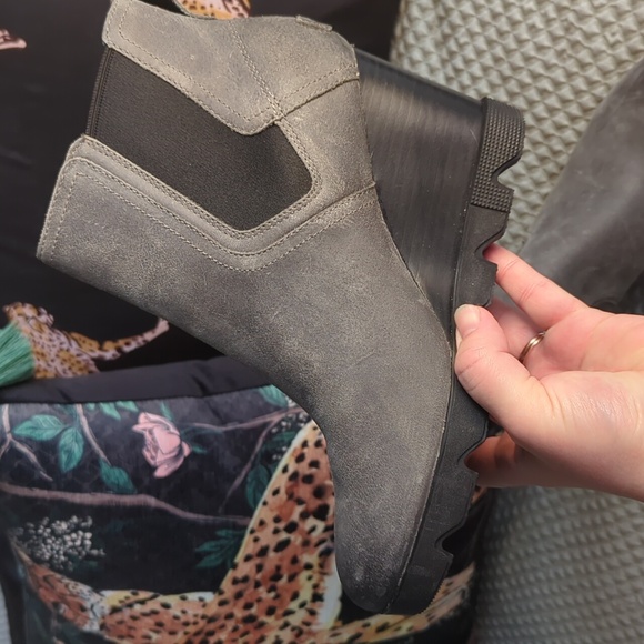 SOREL Joan Uptown Leather Chelsea Boots - Picture 7 of 13